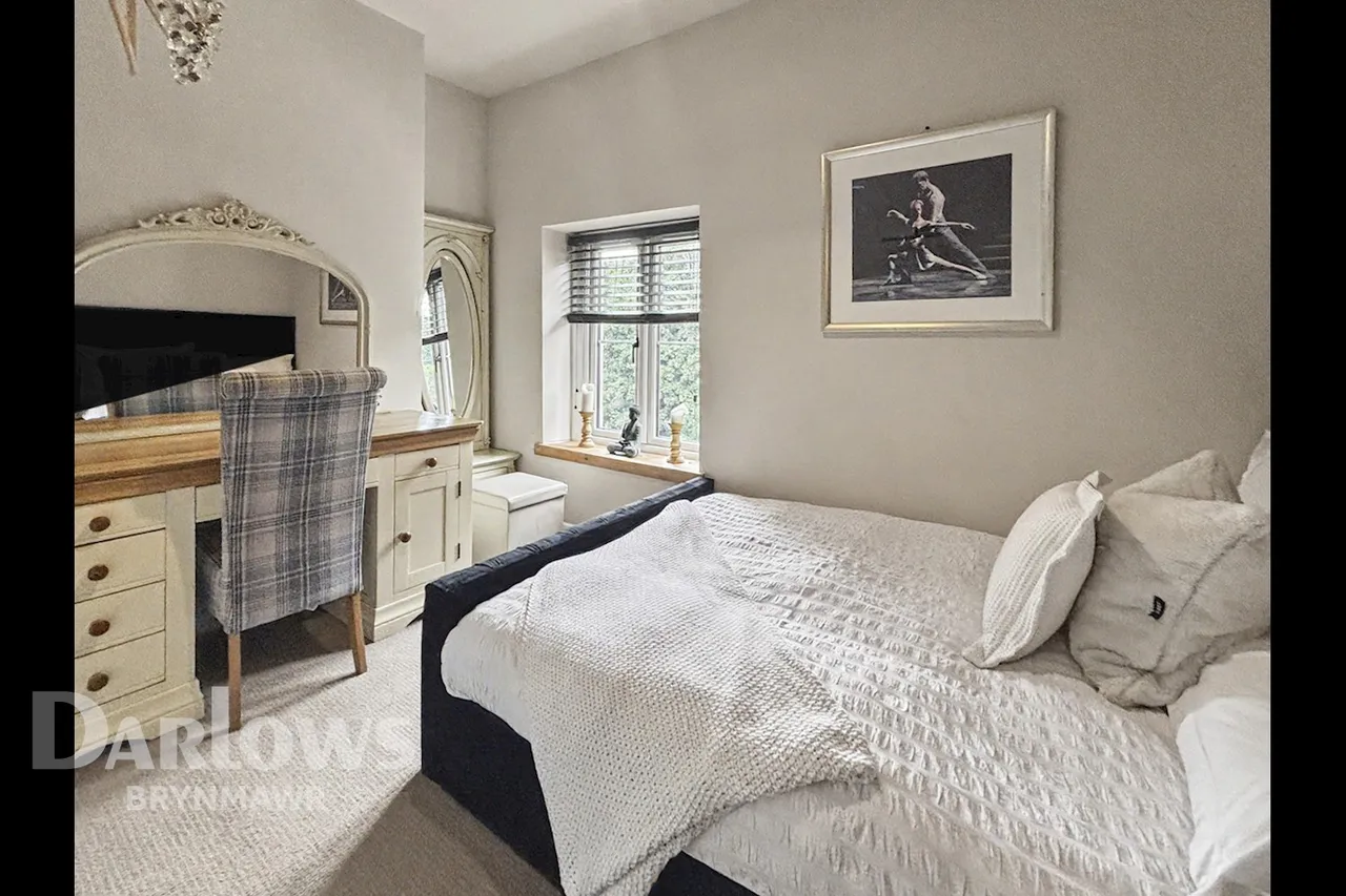 Alma Street, Abertillery, photo 13