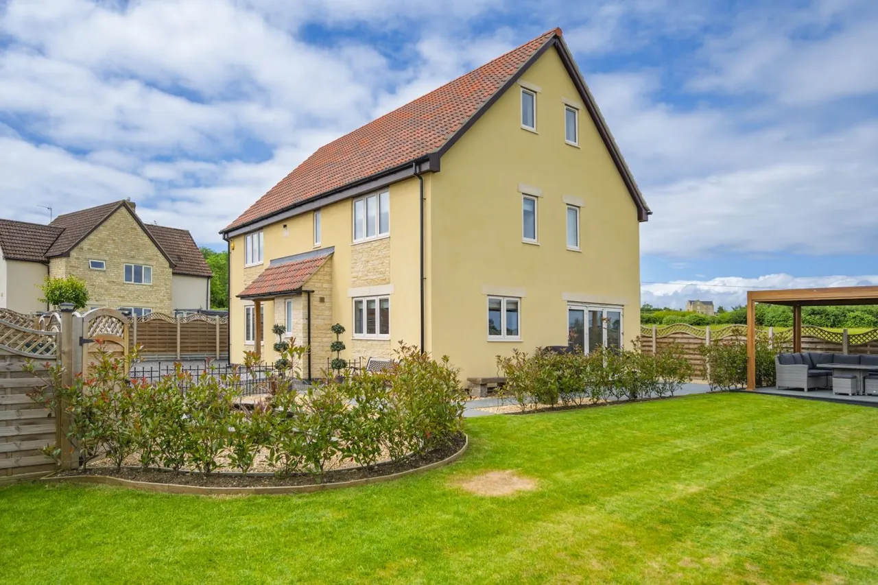 4 bed house for sale, Horsey Down Common Hill, Cricklade, SN6