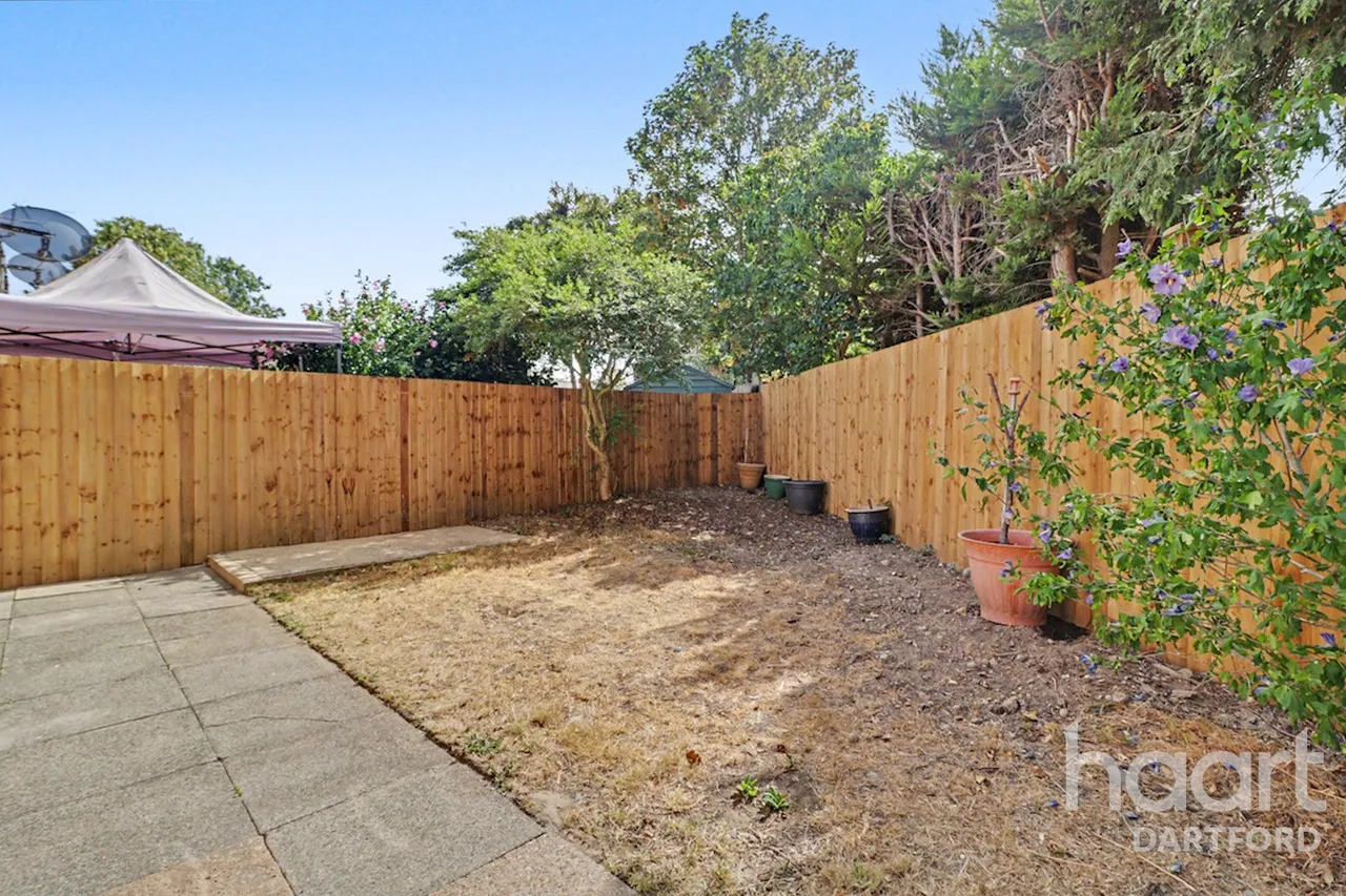 Bennett Close, Welling, DA16, photo 17
