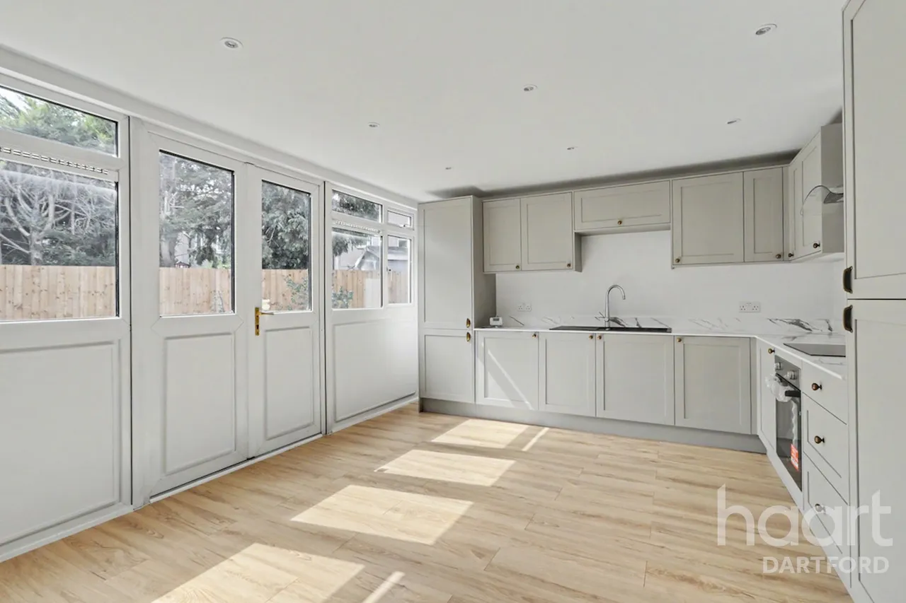 Bennett Close, Welling, DA16, photo 2