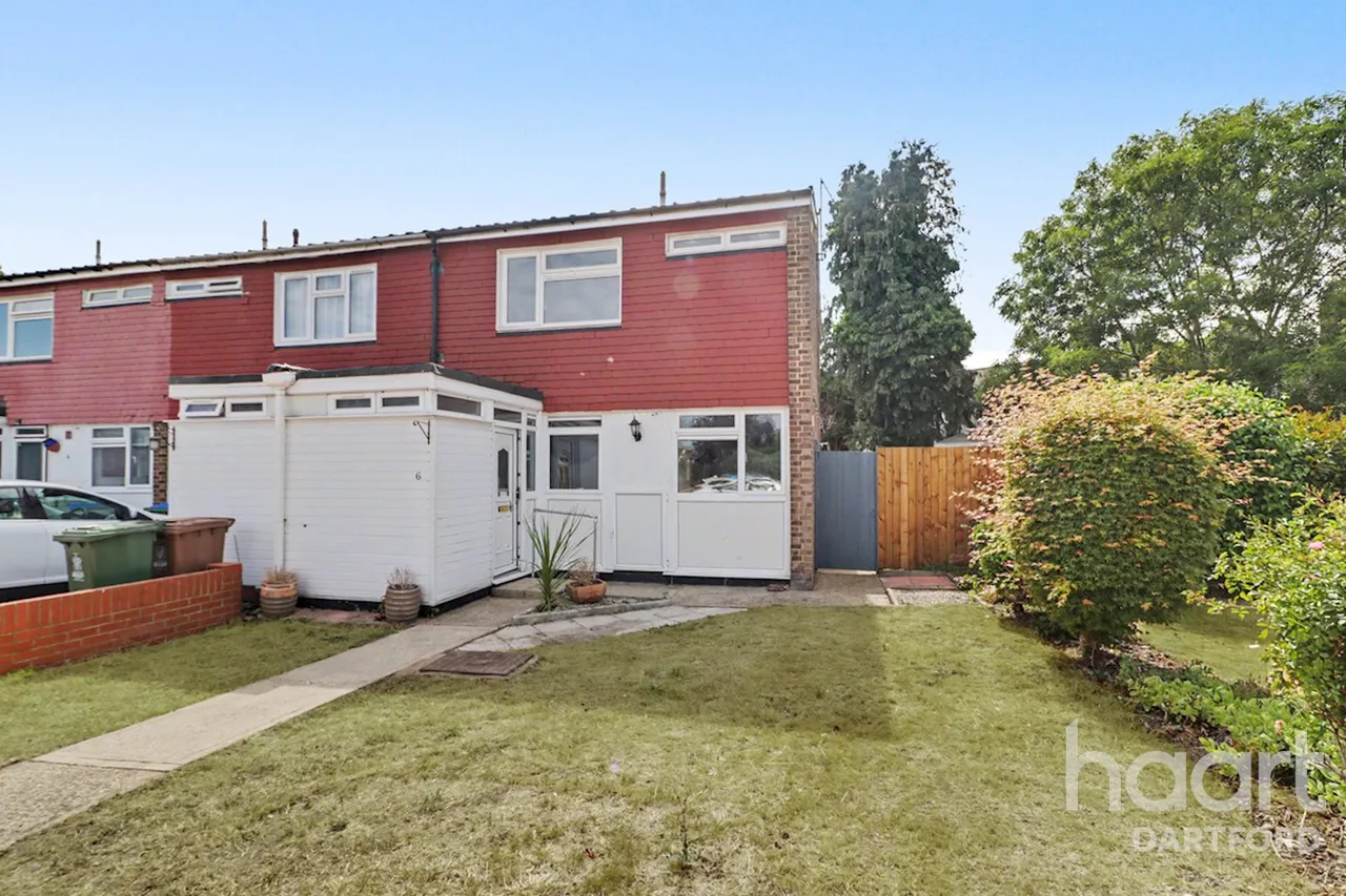 3 bed house for sale, Bennett Close, Welling, DA16
