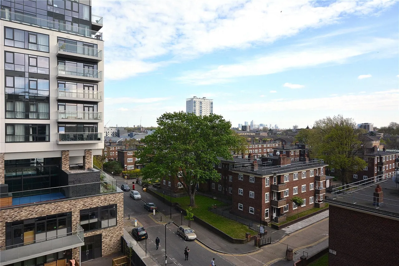 Roseberry Place, London, E8, photo 9