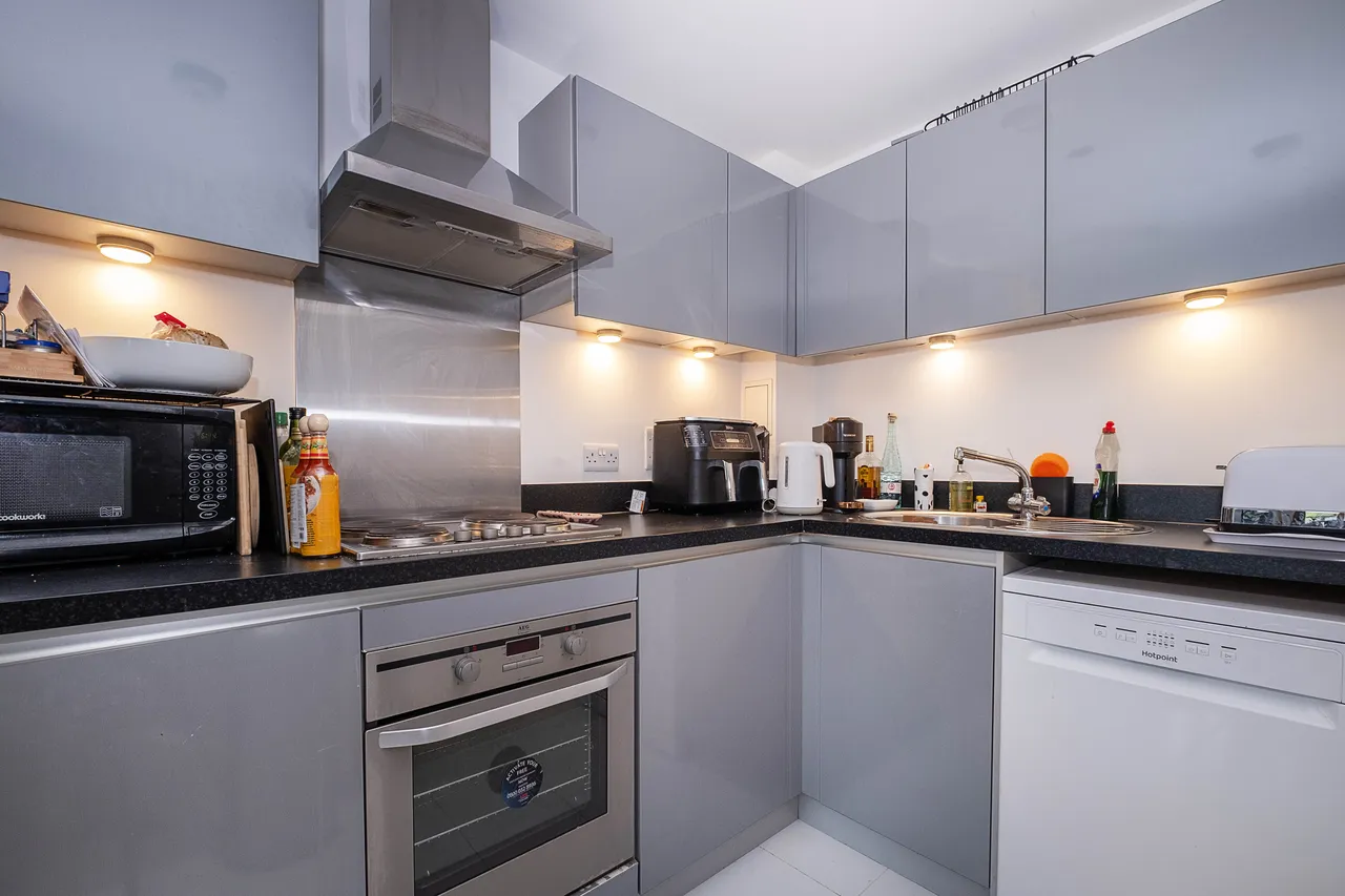 21 Durnsford Road, London, SW19, photo 5