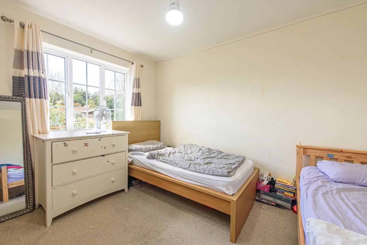 1 Elmbank Avenue, Barnet, photo 10