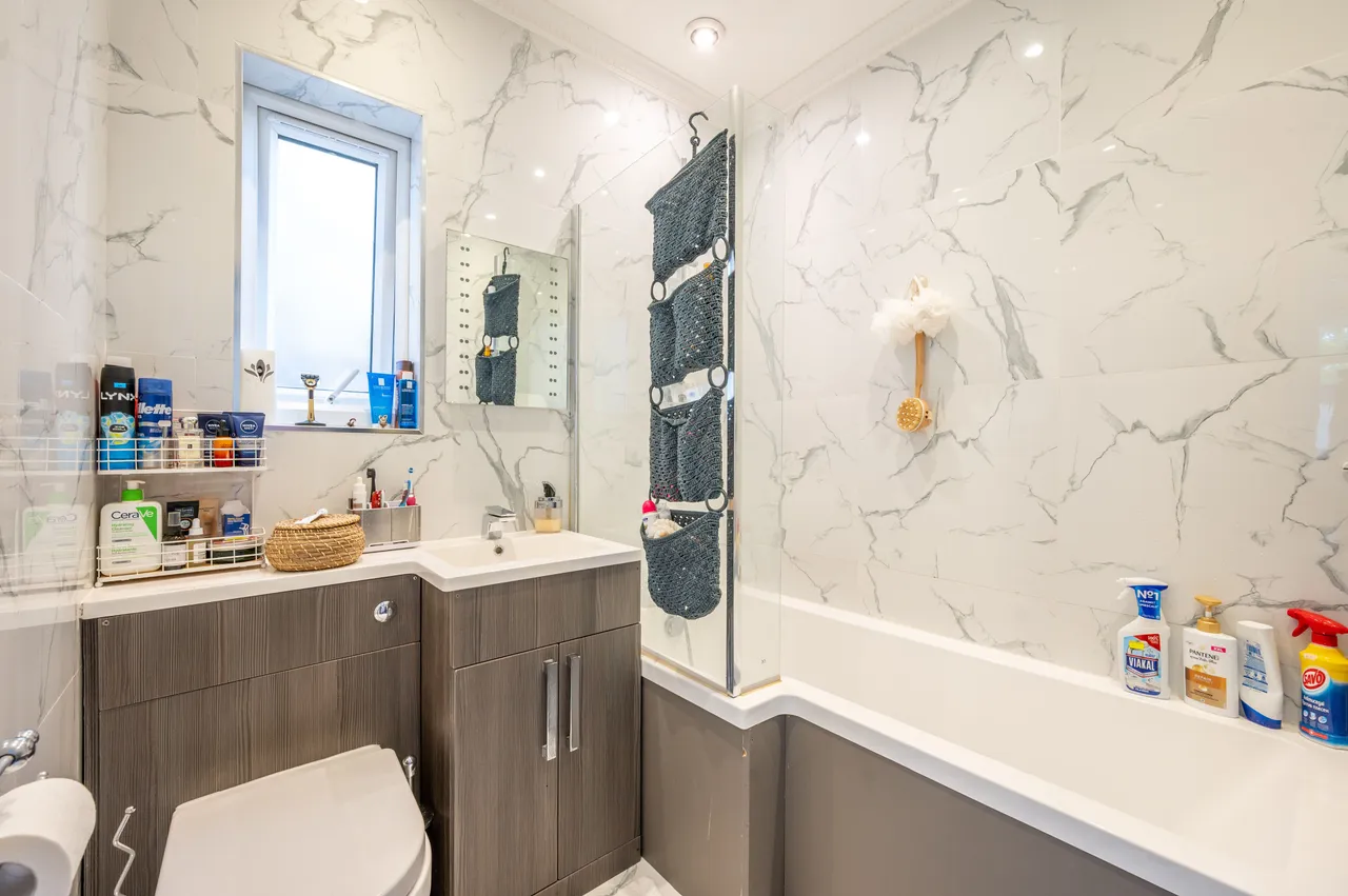68b Stratford Road, London, photo 6