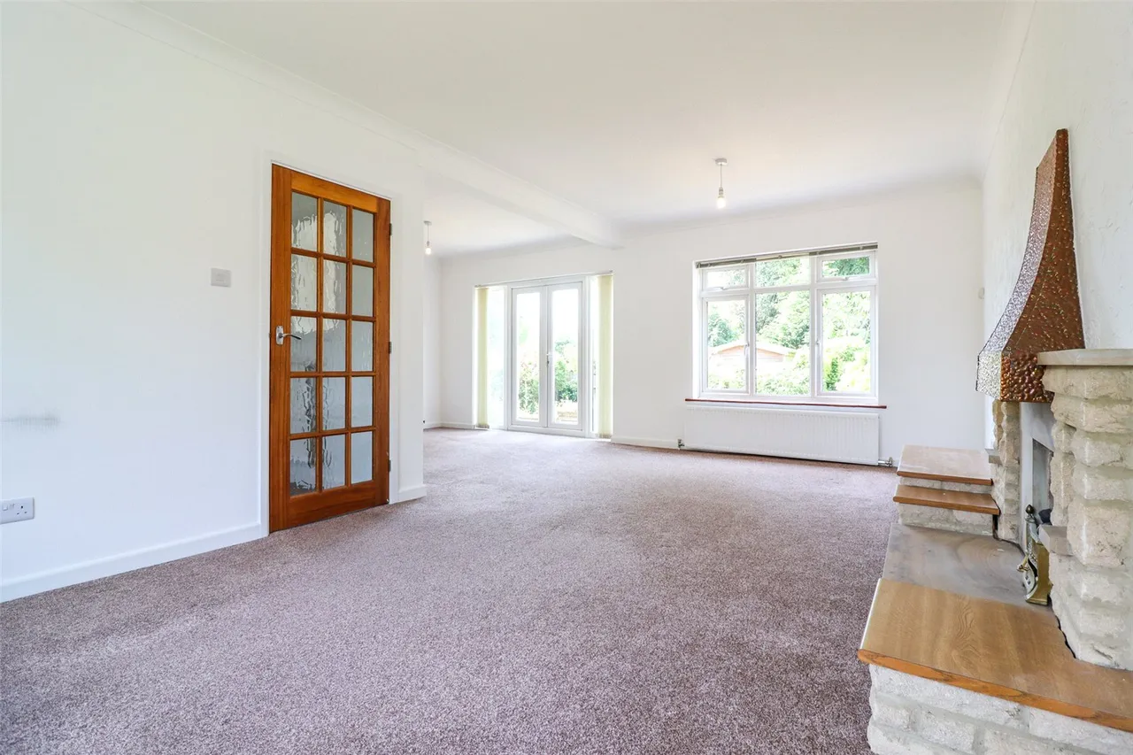Newlands, Fleet, Hampshire, GU52 6TW, photo 3