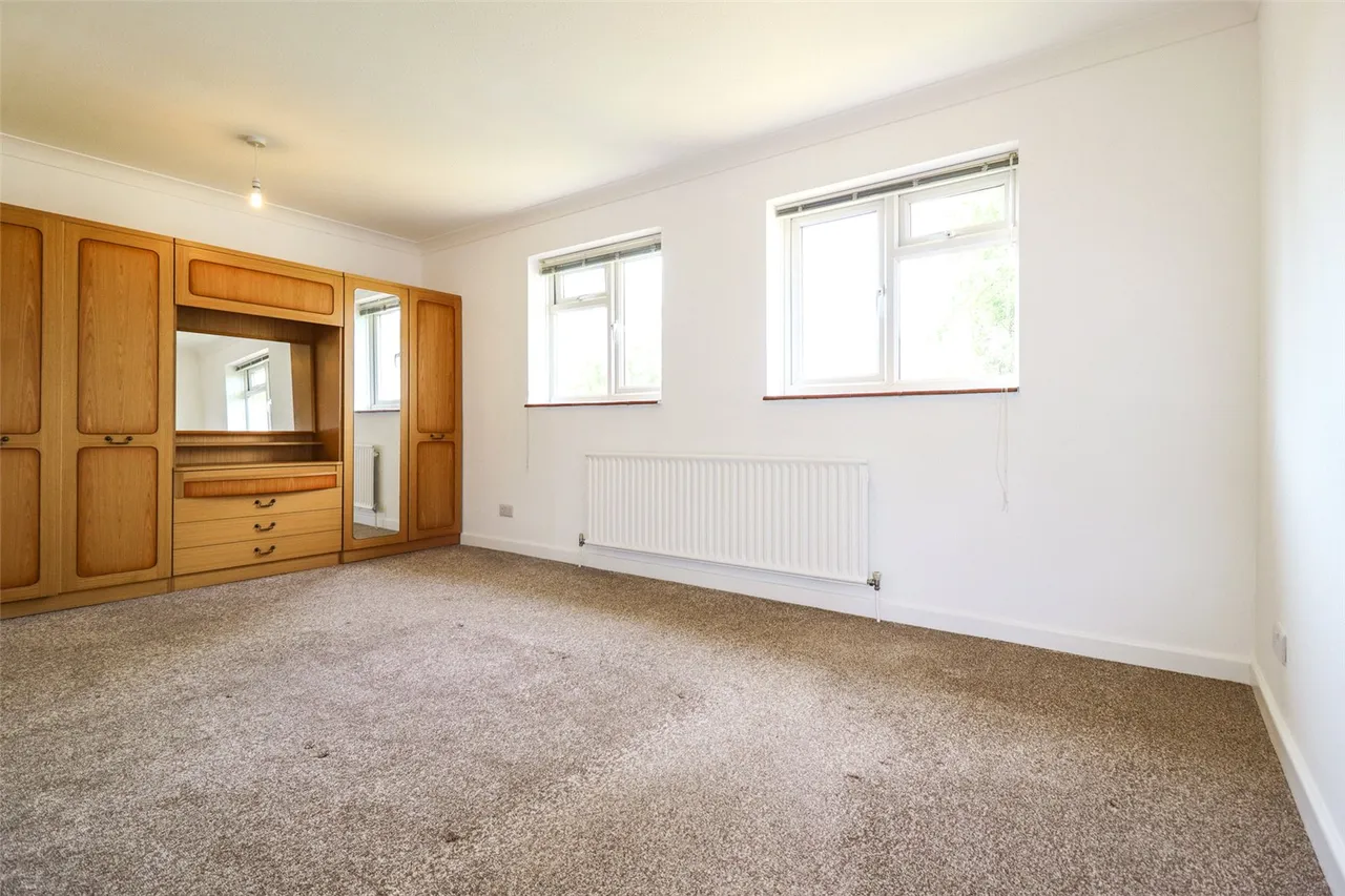 Newlands, Fleet, Hampshire, GU52 6TW, photo 10