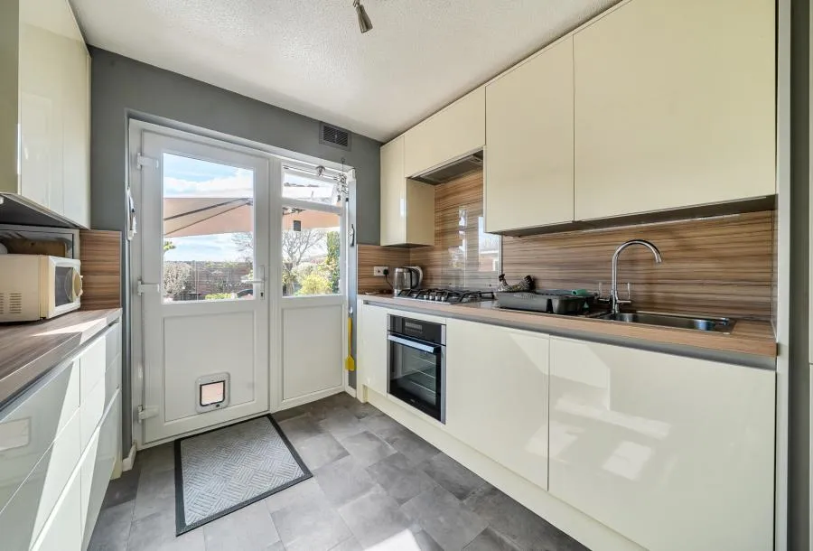 Plantation Crescent, Bredon, GL20, photo 9