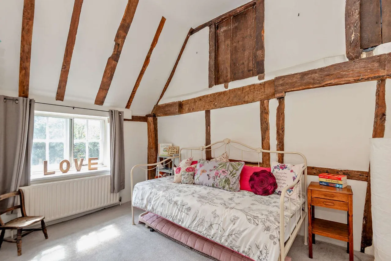 East Street, Billingshurst, RH14, photo 15