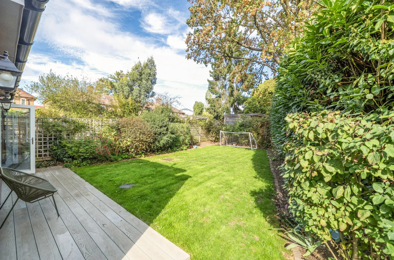 Ethelburt Avenue, Bassett Green, SO16, photo 13