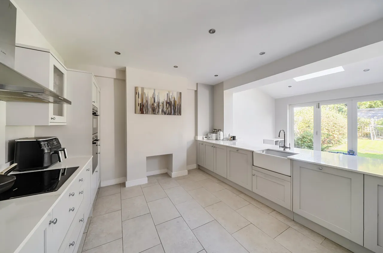 Ethelburt Avenue, Bassett Green, SO16, photo 5