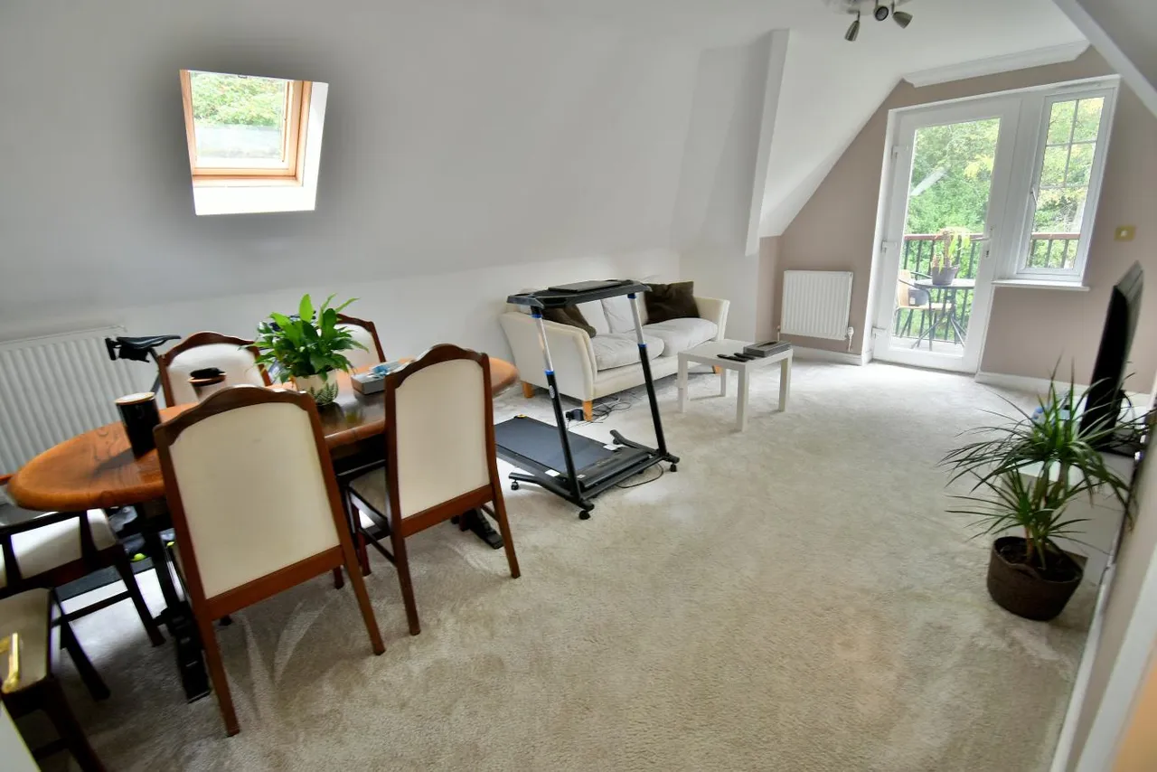 Wentworth Grange, BH22, photo 4
