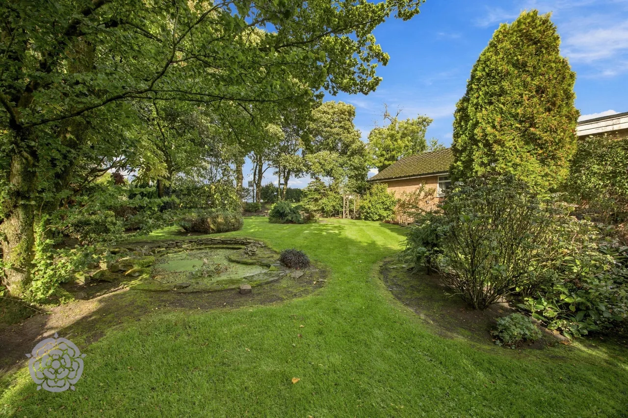 Four Winds Toddington Lane, Haigh, WN2, photo 33