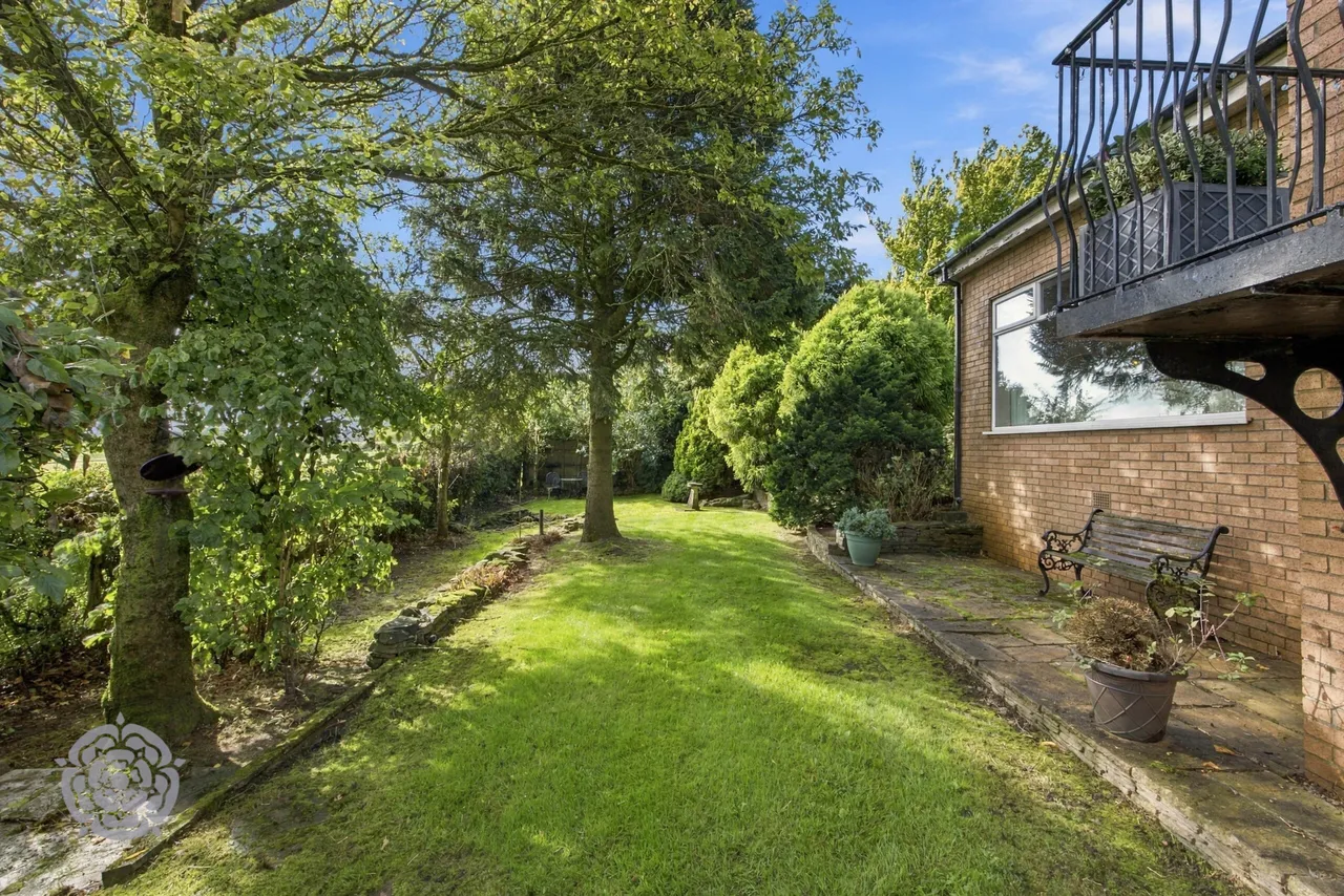 Four Winds Toddington Lane, Haigh, WN2, photo 26