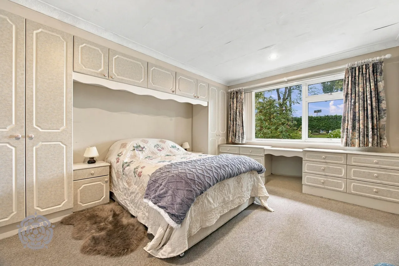 Four Winds Toddington Lane, Haigh, WN2, photo 15