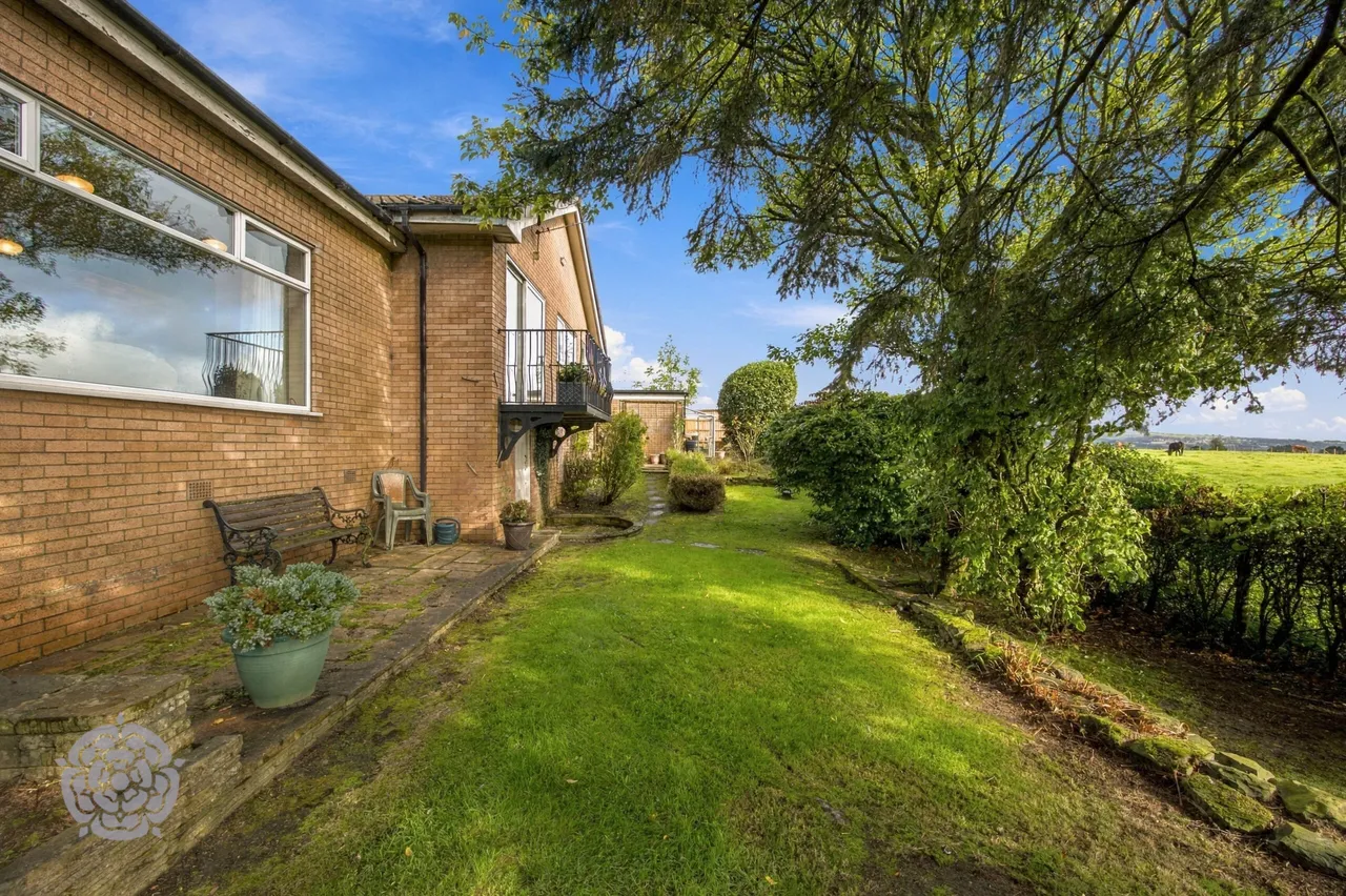 Four Winds Toddington Lane, Haigh, WN2, photo 27