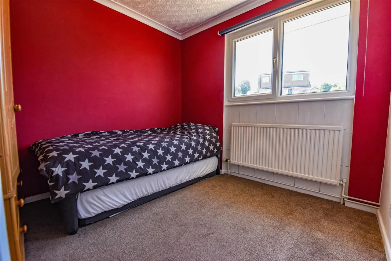 Ryder Close, Cam, GL11, photo 9