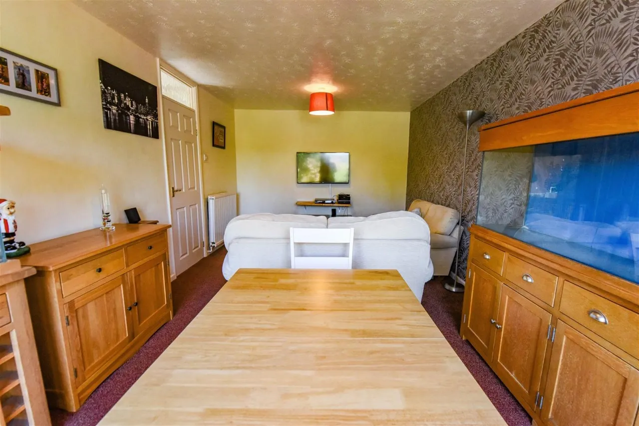 Ryder Close, Cam, GL11, photo 8