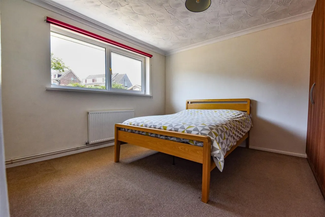 Ryder Close, Cam, GL11, photo 5