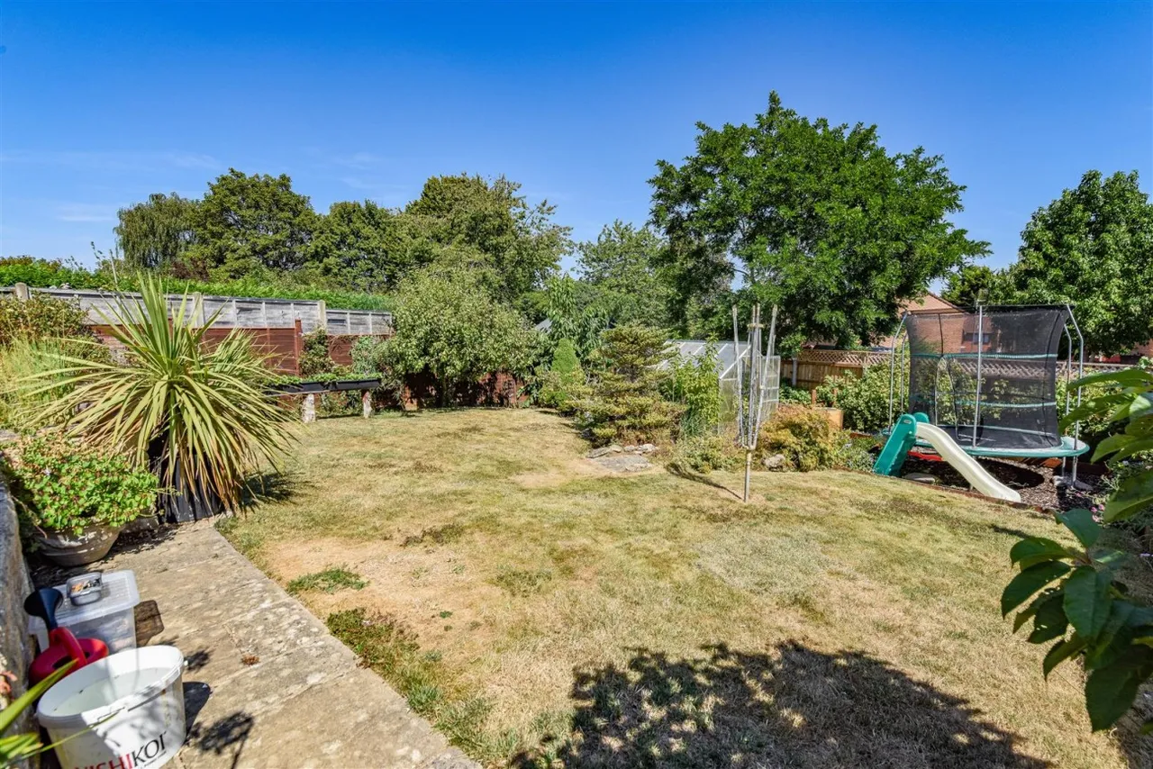 Ryder Close, Cam, GL11, photo 12