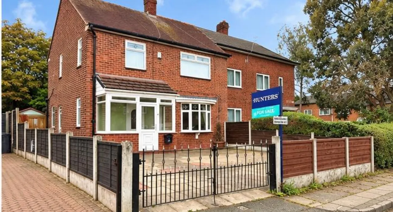 Aldercroft Avenue, Manchester, M22, photo 2