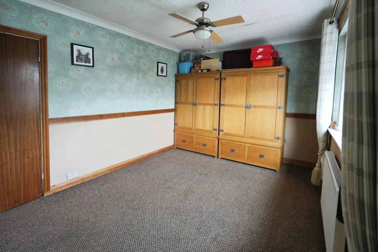 Aldercroft Avenue, Manchester, M22, photo 20