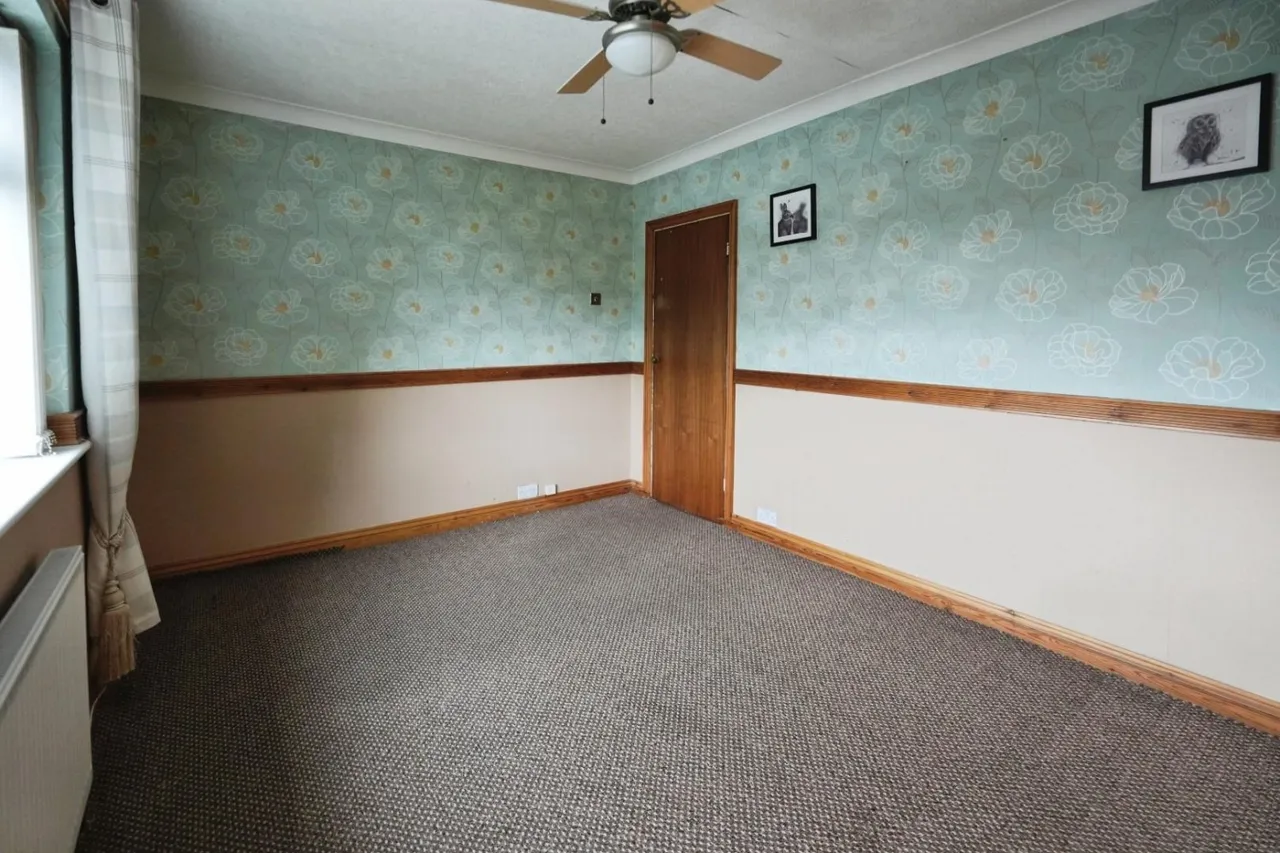 Aldercroft Avenue, Manchester, M22, photo 21