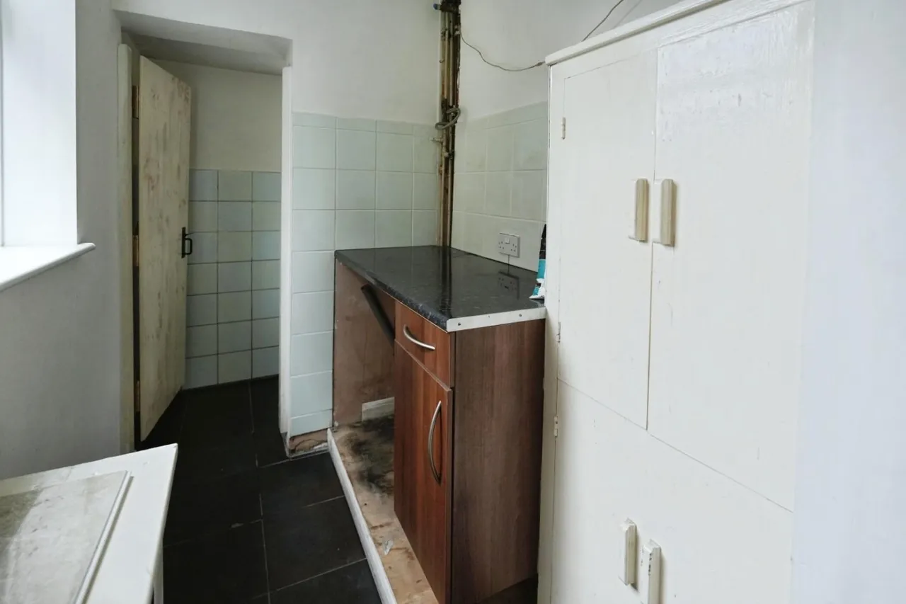 Aldercroft Avenue, Manchester, M22, photo 17