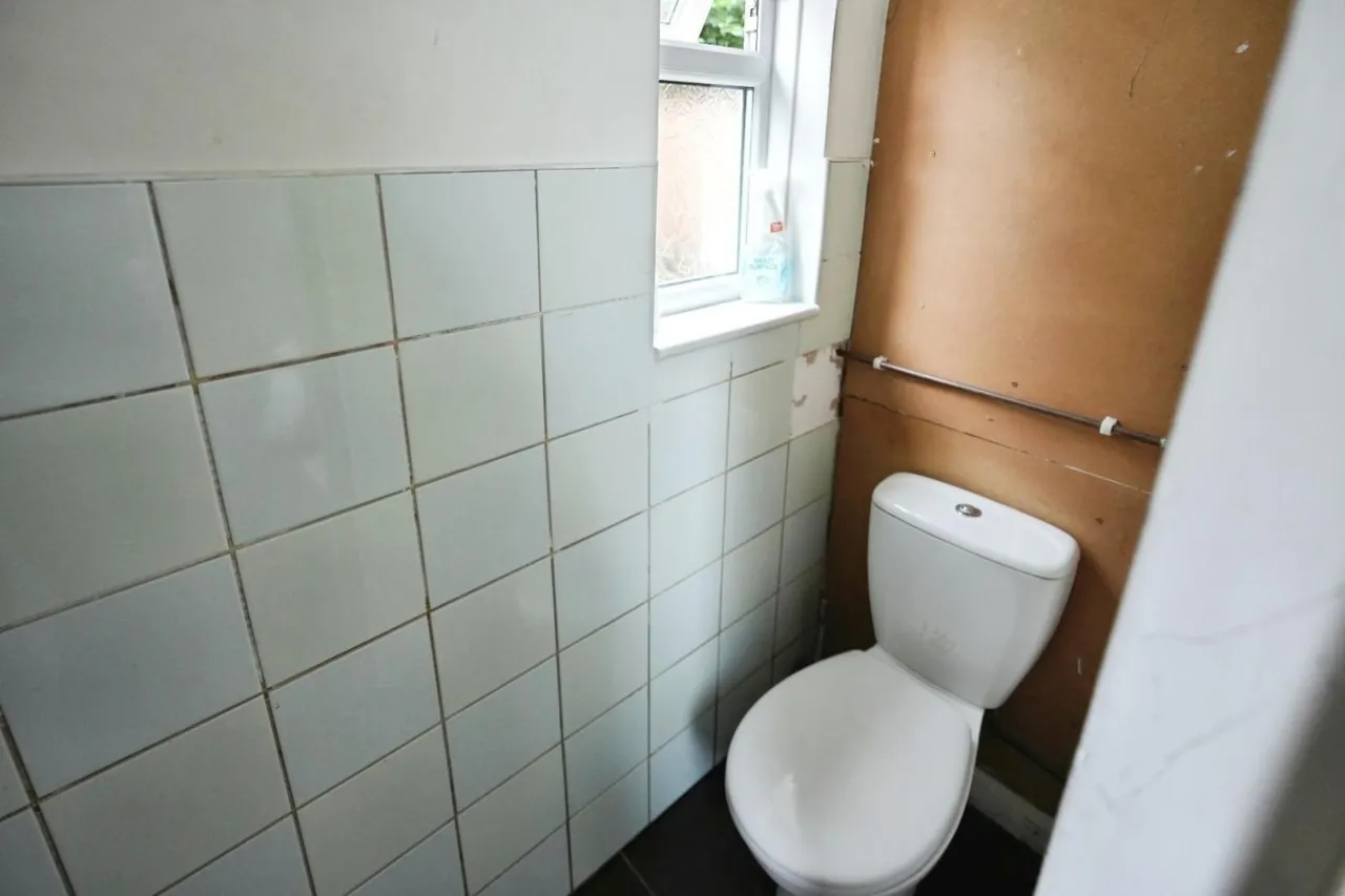 Aldercroft Avenue, Manchester, M22, photo 18