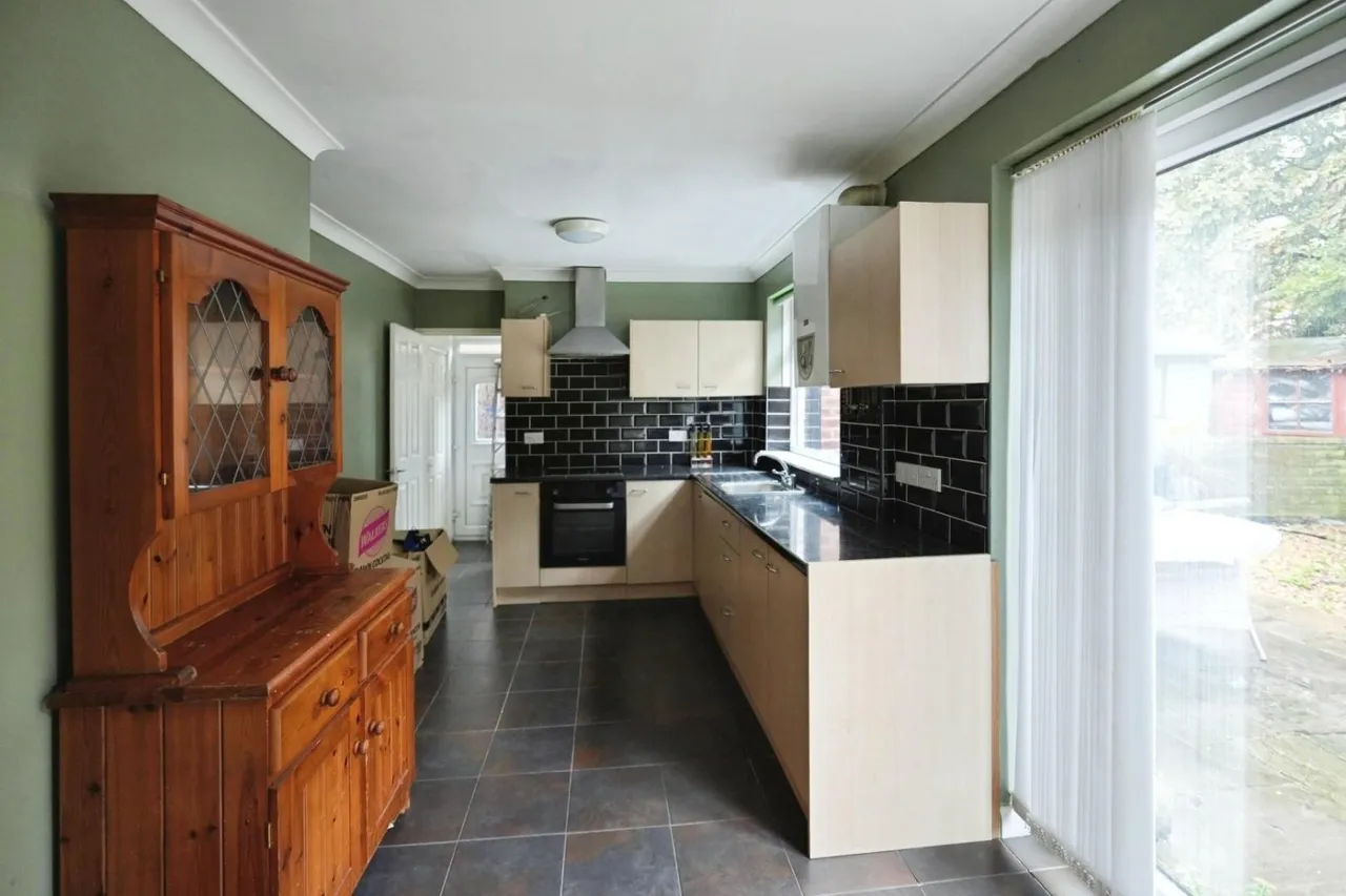 Aldercroft Avenue, Manchester, M22, photo 12