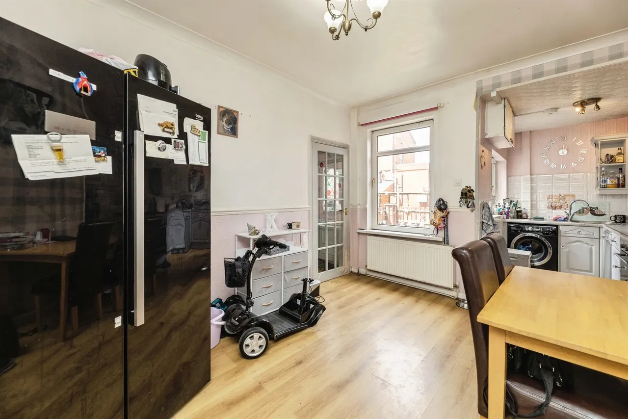 High Street, South Elmsall, Pontefract, photo 11
