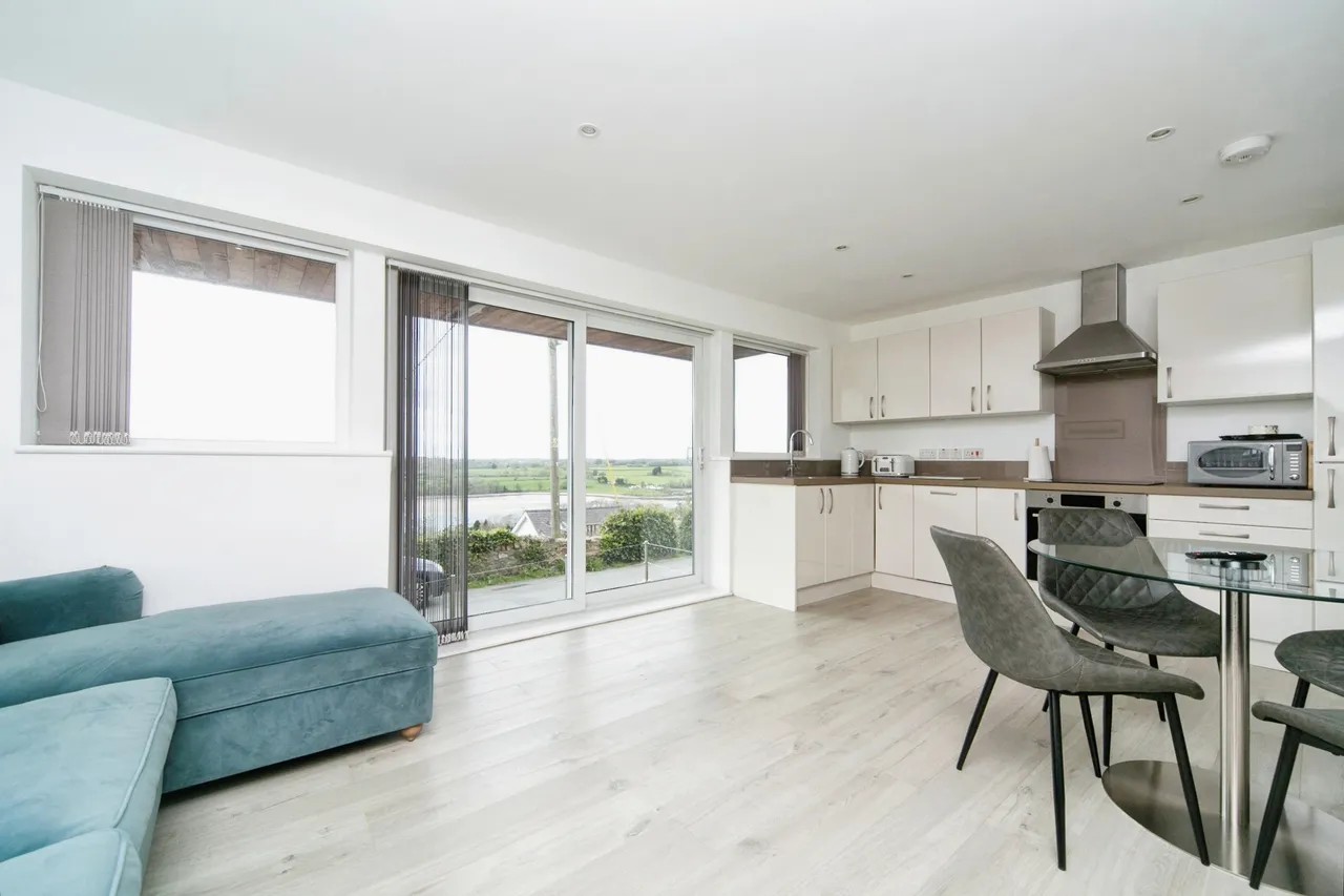 Helen Terrace, Y Felinheli, LL56, photo 31