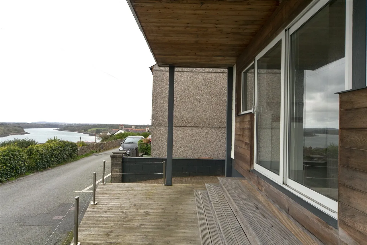 Helen Terrace, Y Felinheli, LL56, photo 21