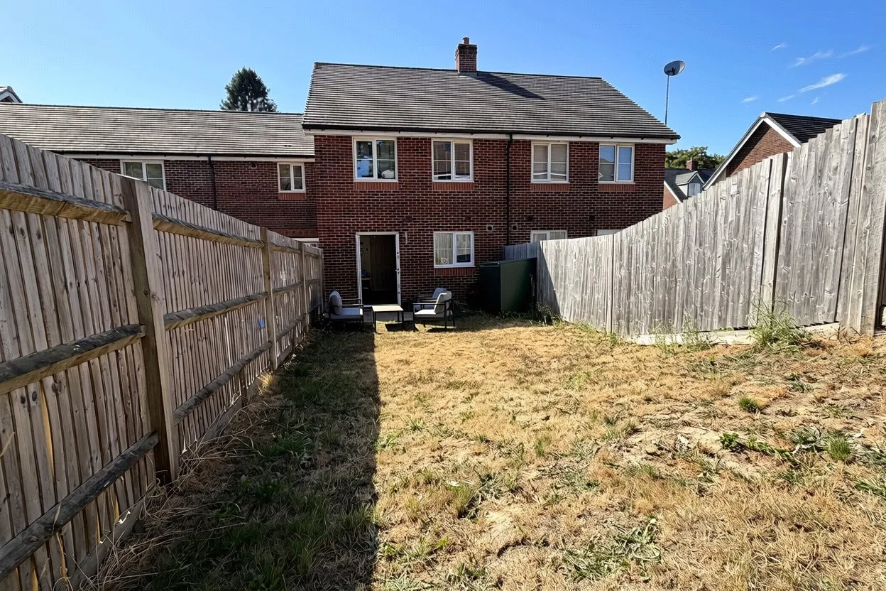 Lowsley Farm Drive, Liphook, GU30, photo 4