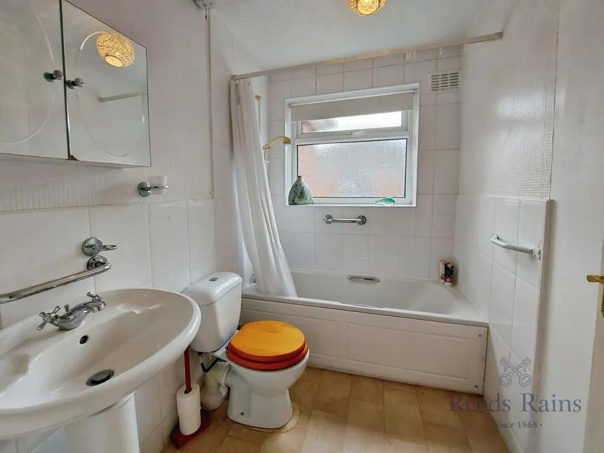 Clifford Road, Wilmslow, Cheshire, SK9, photo 8