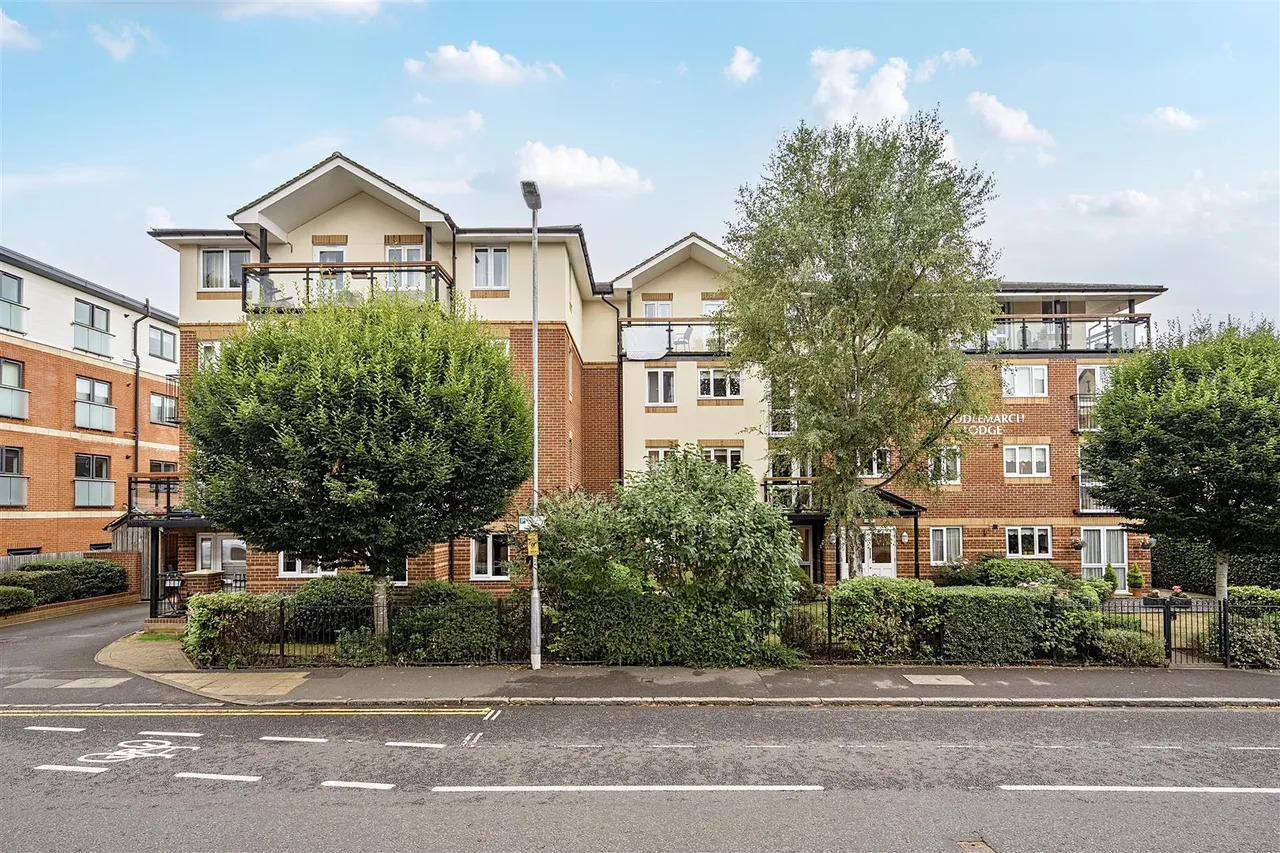 High Street, Rickmansworth, WD3, photo 17
