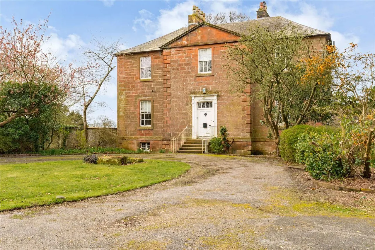 Milnhead House, Kirkmahoe, Dumfries, Dumfries and Galloway, DG1 1SY, photo 7