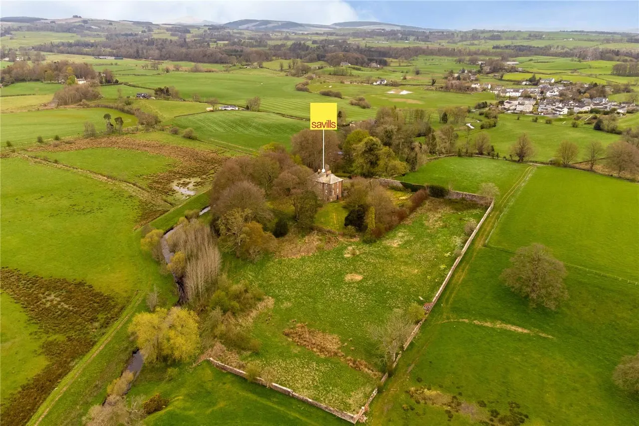 6 bed house for sale — Milnhead House, Kirkmahoe, Dumfries, Dumfries and Galloway, DG1 1SY