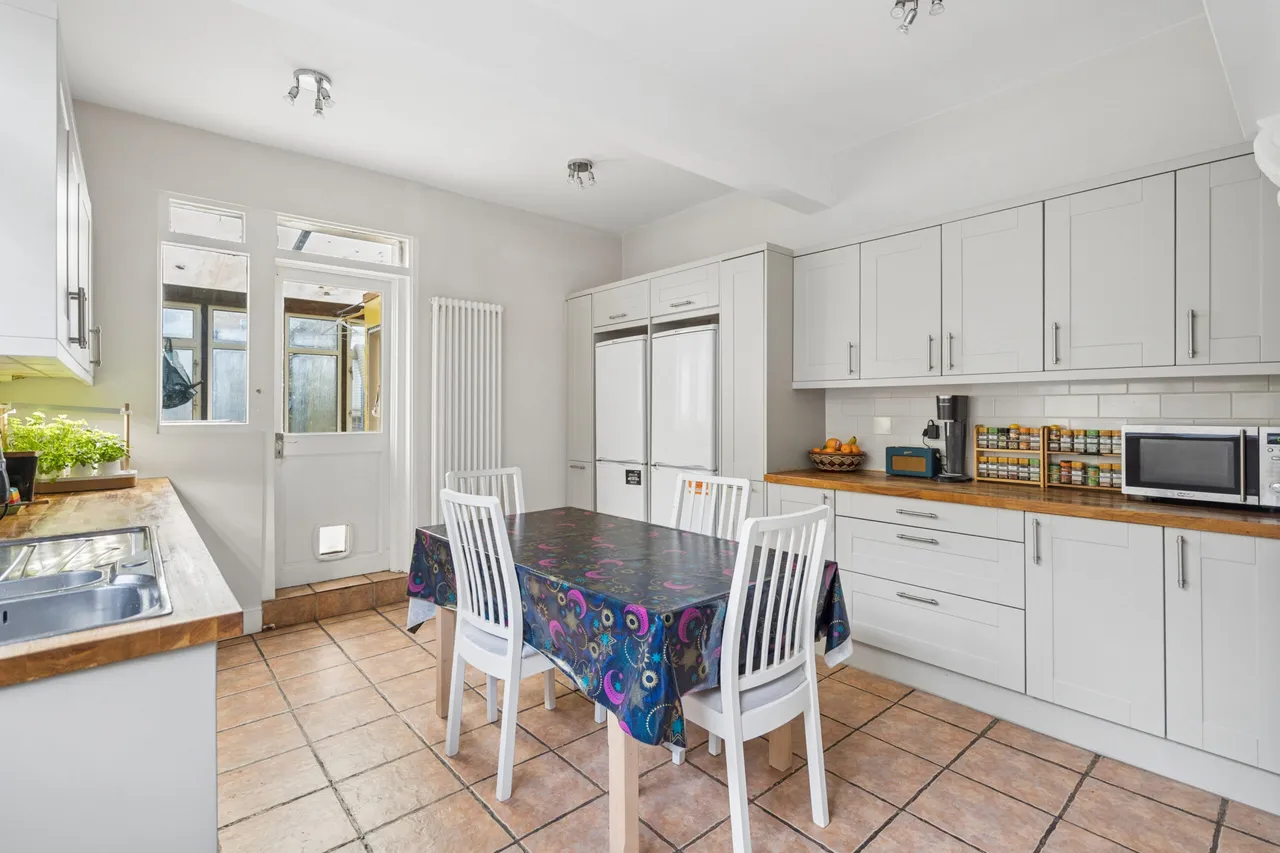 Bushey Grove Road, Bushey, Bushey, WD23 2JQ, photo 9