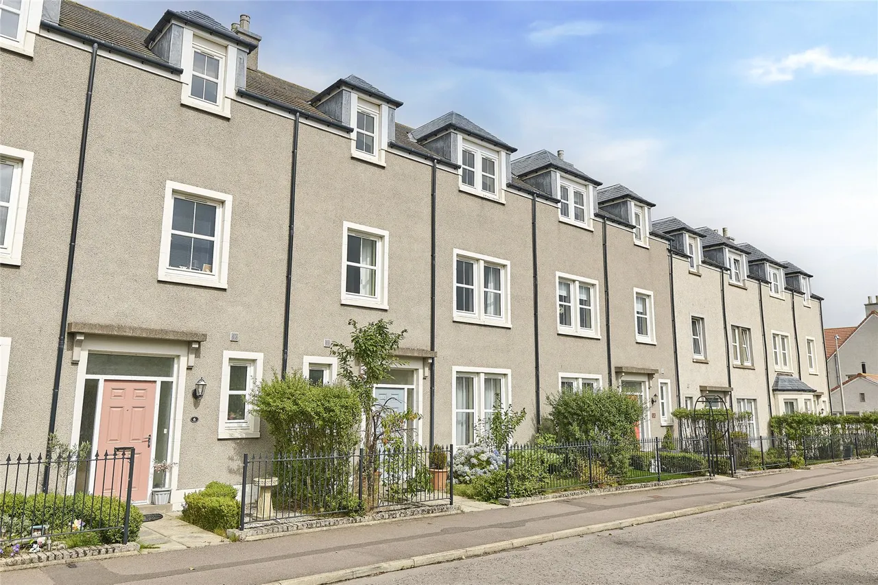 5 bed house for sale, Wellington Green, Cove, AB12