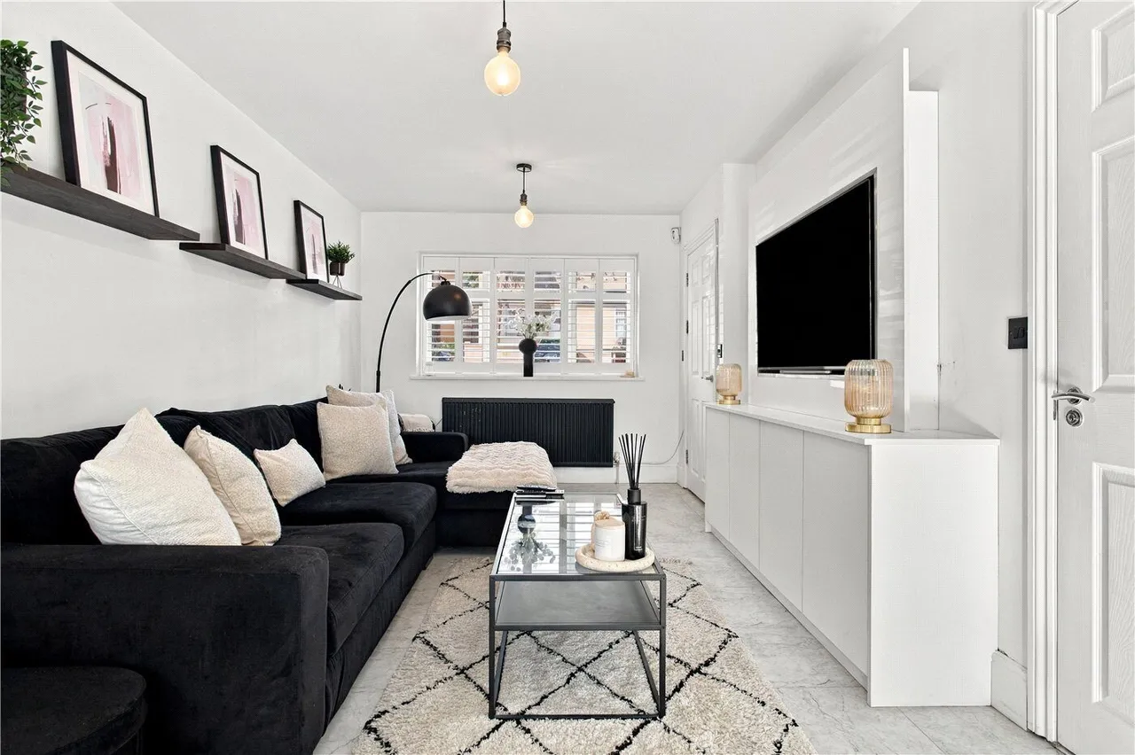 Beclands Road, London, SW17, photo 3