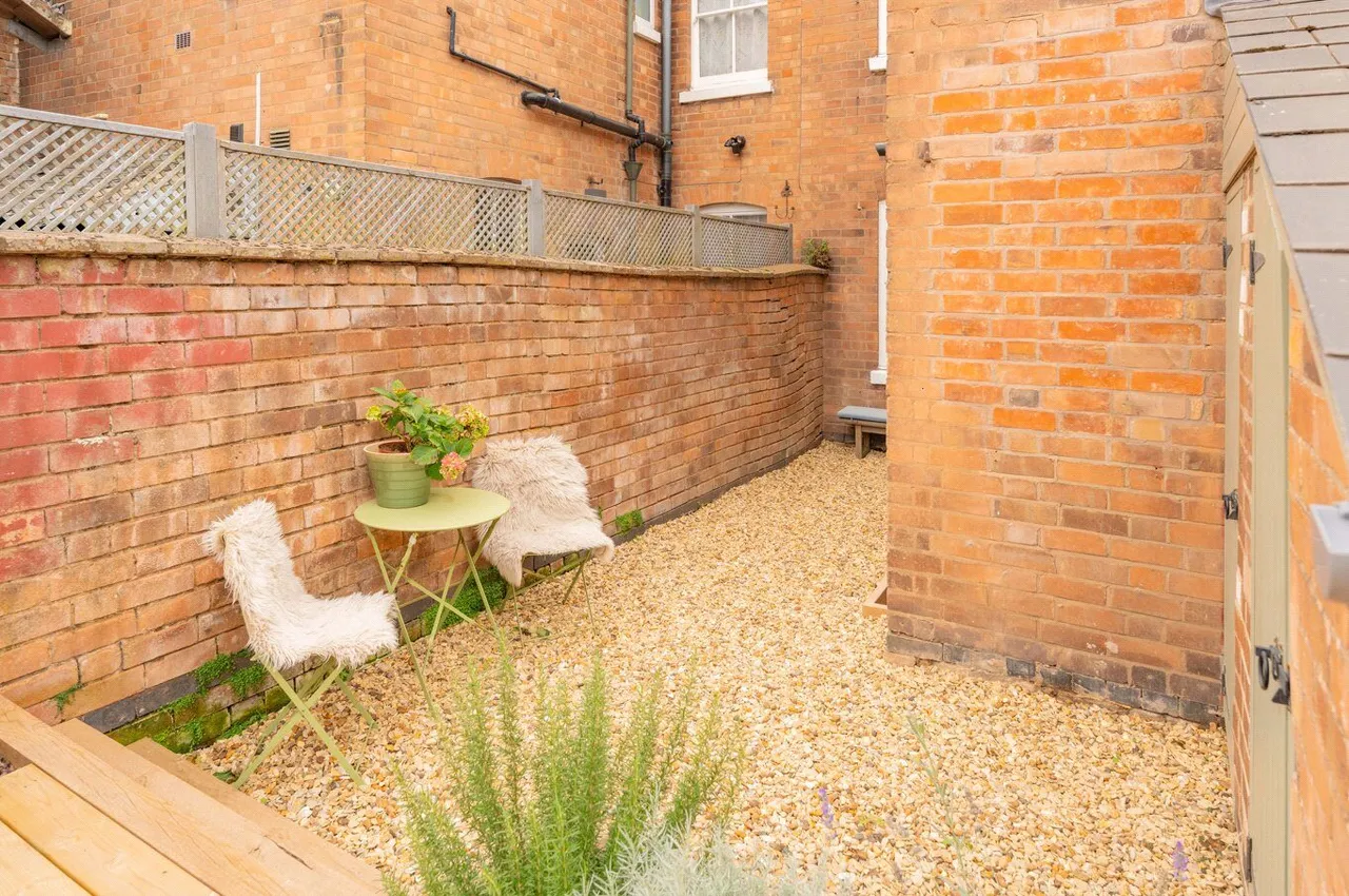 Old Milverton Road, Leamington Spa, CV32, photo 24
