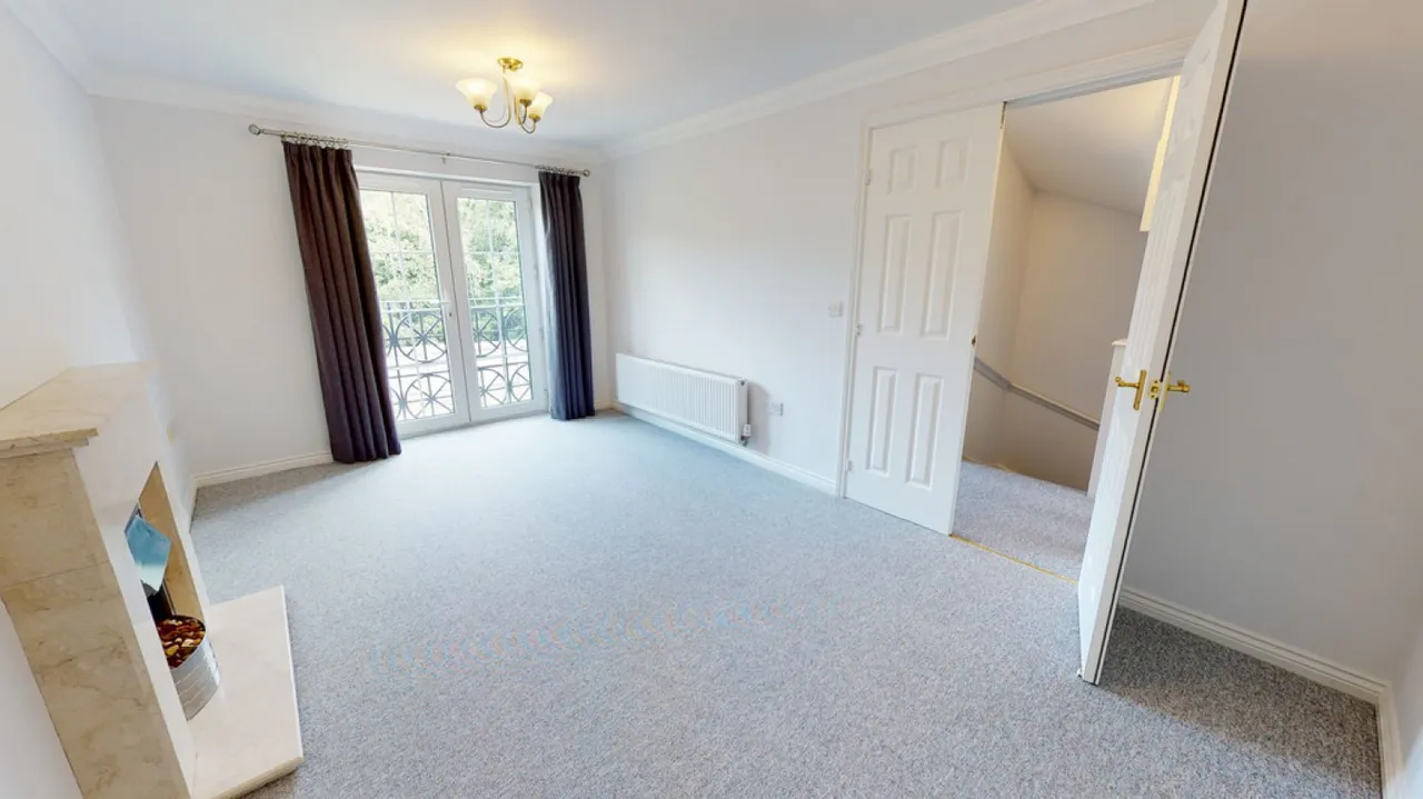 Brosnan Drive, Cheltenham, photo 10