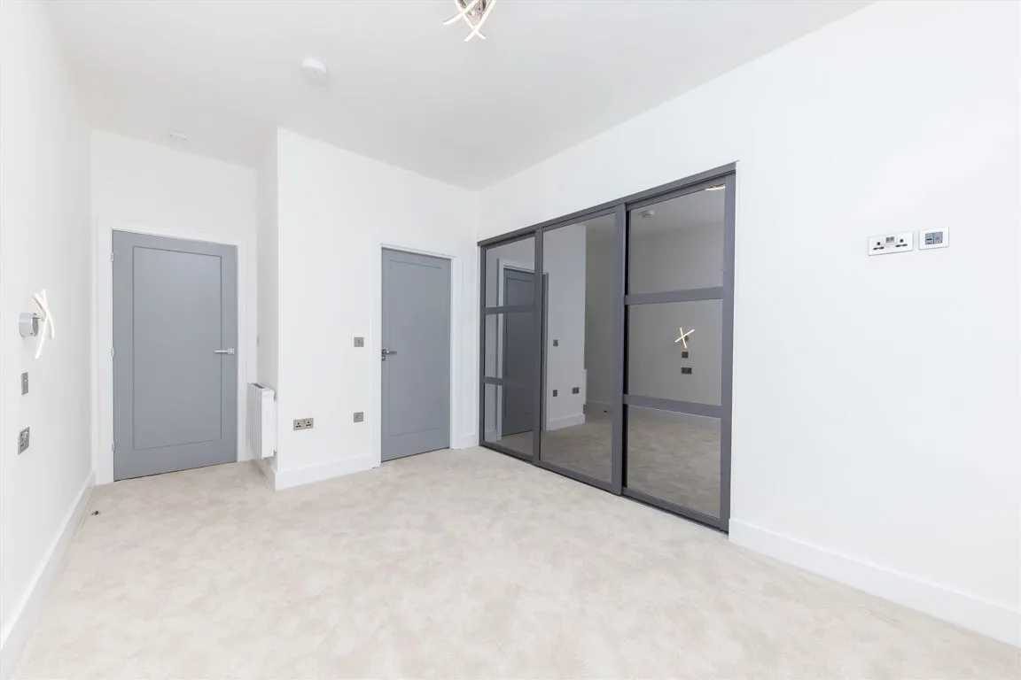 Rosemont Road, W3, photo 5