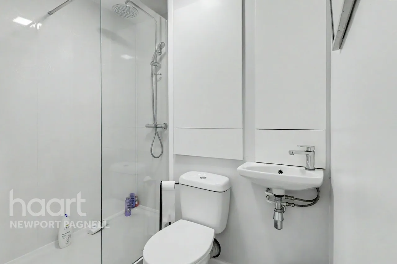 Dart Close, Newport Pagnell, MK16, photo 16