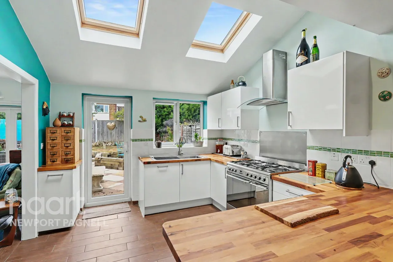 Dart Close, Newport Pagnell, MK16, photo 11