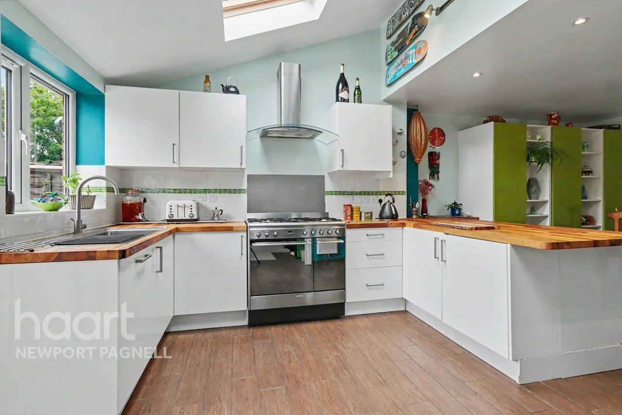 Dart Close, Newport Pagnell, MK16, photo 4