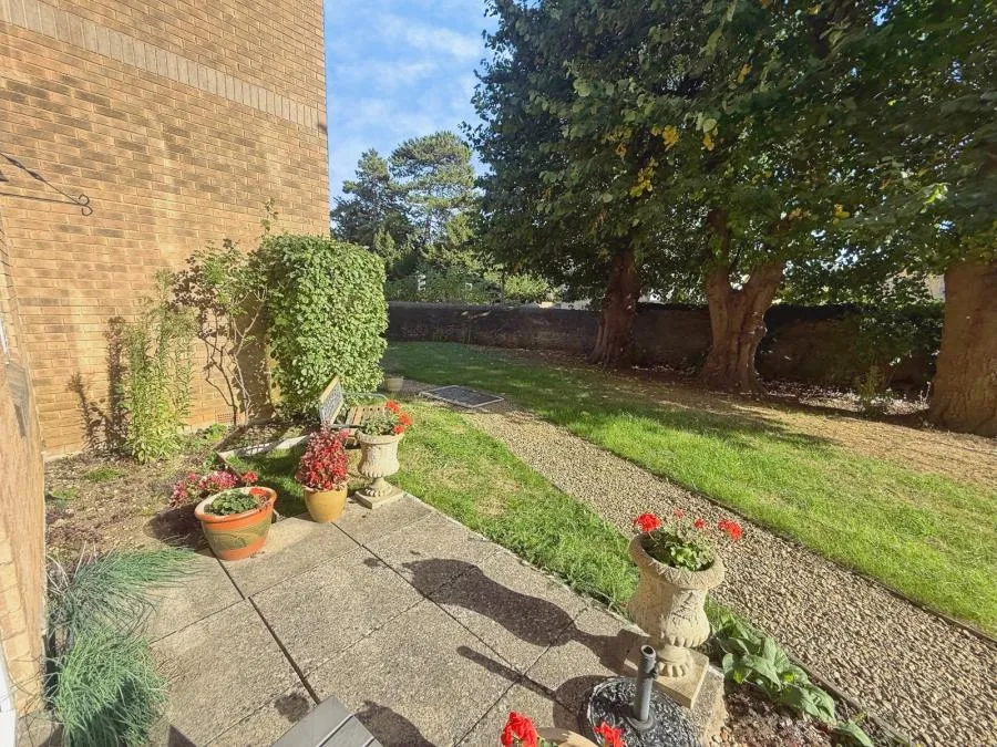 London Road, Bicester, OX26, photo 4