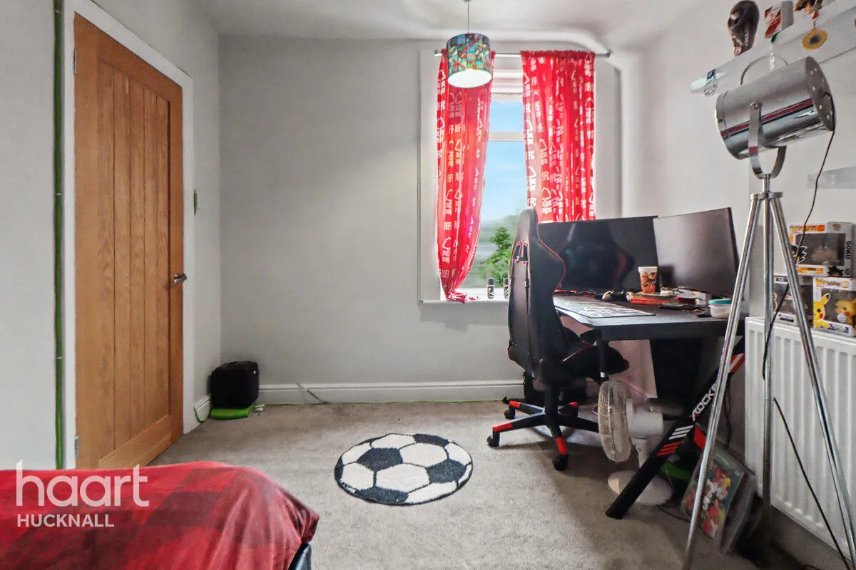 Portland Road, Nottingham, NG15, photo 16