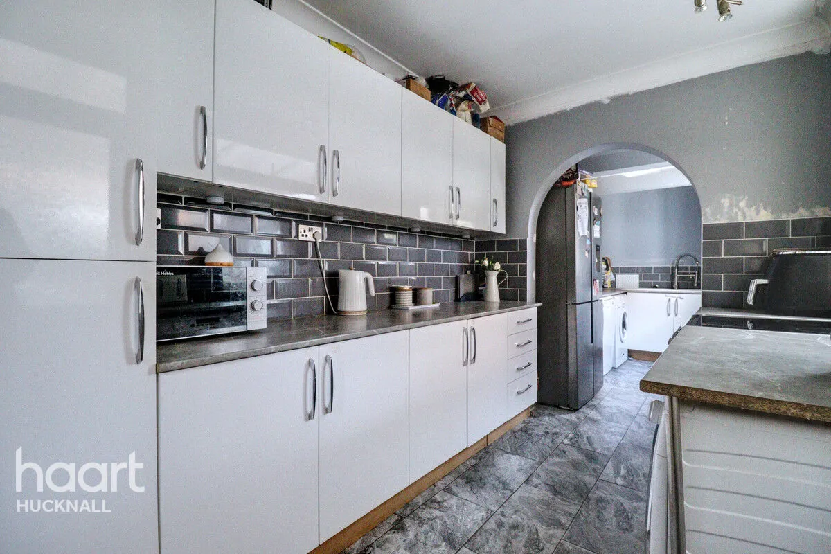 Portland Road, Nottingham, NG15, photo 8